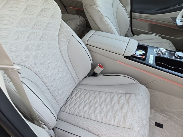 2025 Genesis G80 3.5T 23