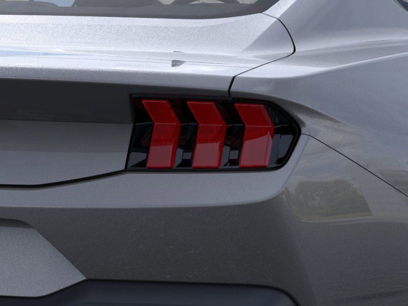 2025 Ford Mustang EcoBoost photo