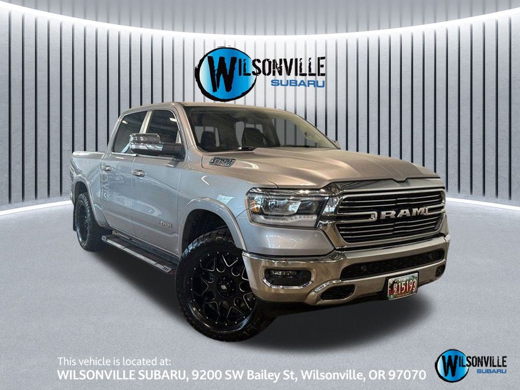 2019 RAM 1500 Laramie Crew Cab 4WD