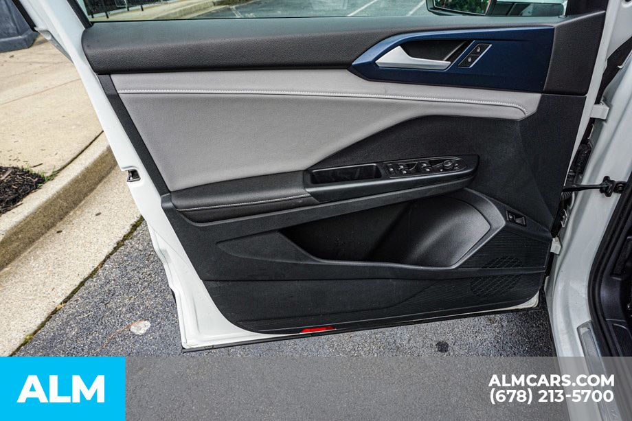 2024 Volkswagen Taos SE - Photo 48