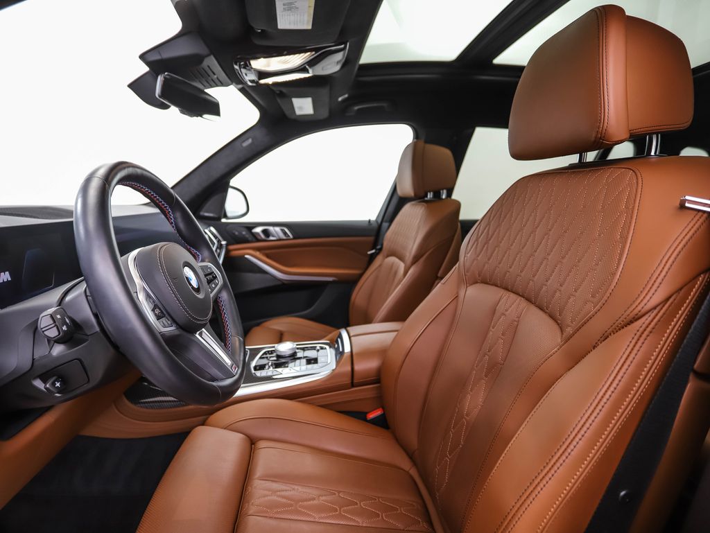 Thumbnail: 2023 BMW X7 - 11