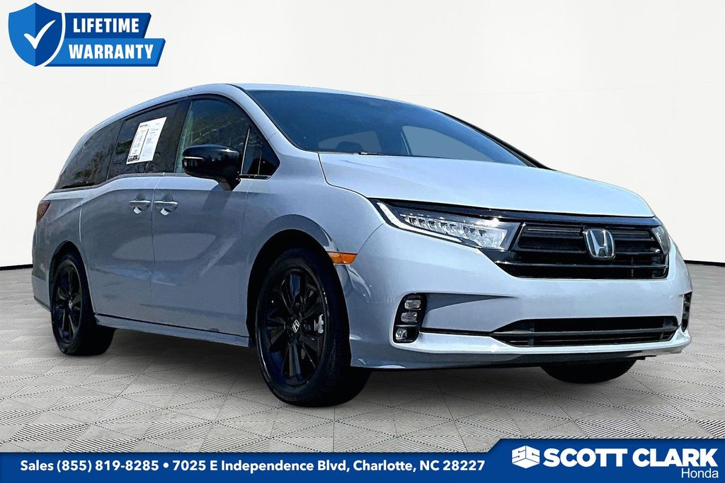2024 Honda Odyssey Sport
