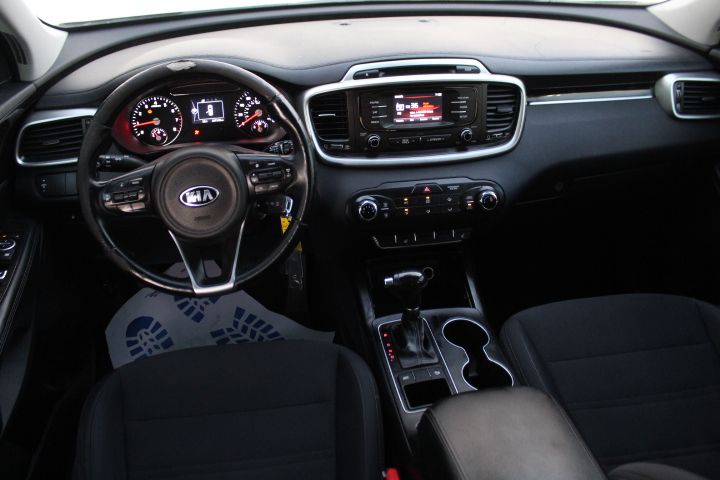 Used Car 2016 Kia Sorento  Lx For Sale Under $10,000 In Georgetown, Texas
