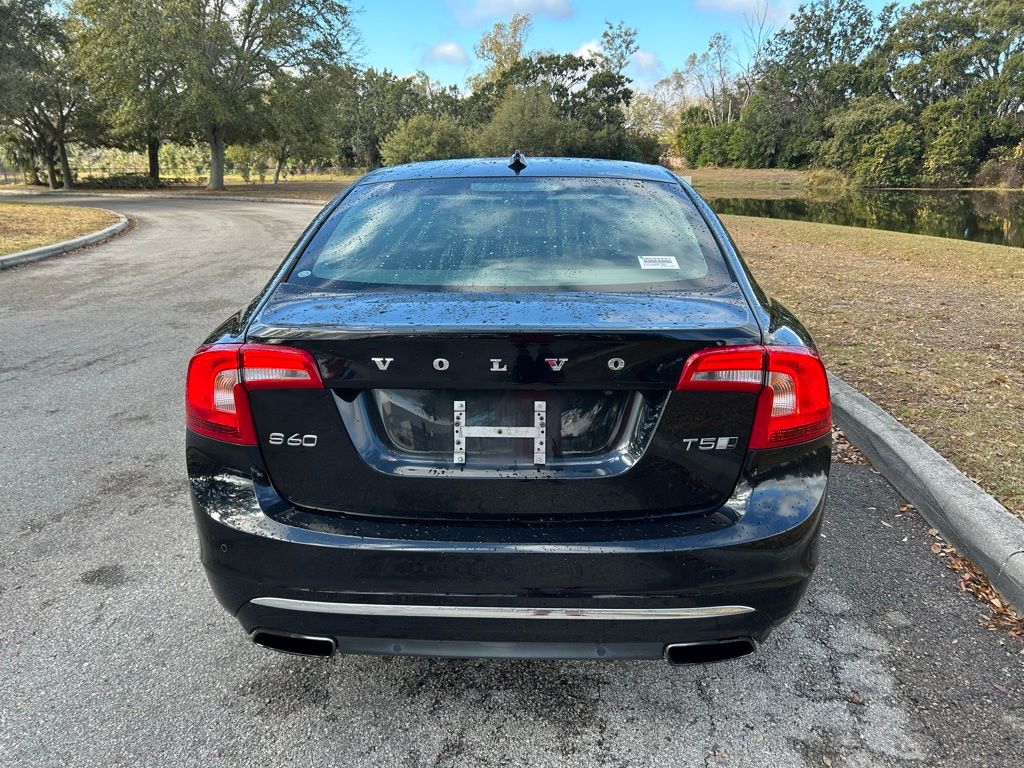 Thumbnail: 2016 Volvo S60 - 4