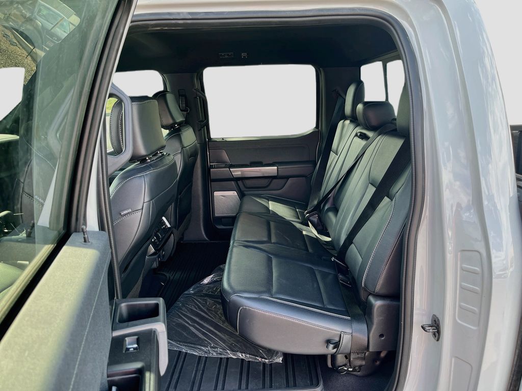 Used 2023 White Ford Lariat image 25