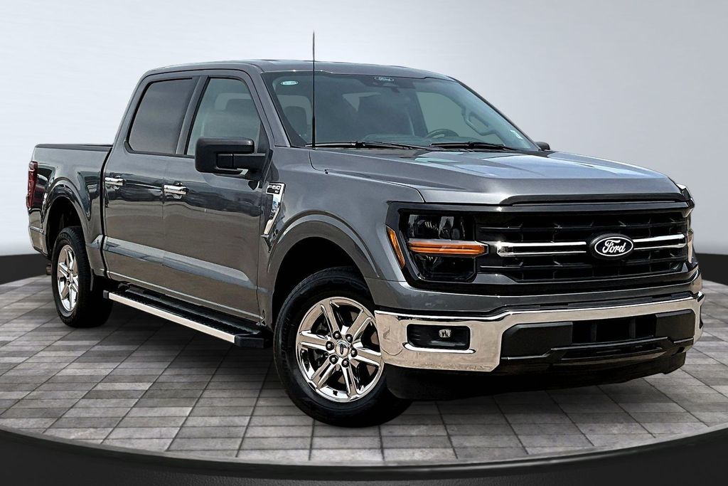 2025 Ford F-150 XLT - 3