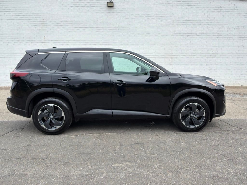Super Black 2025 Nissan Rogue SV AWD SUV / Crossover All-Wheel Drive Continuously Variable Transmission