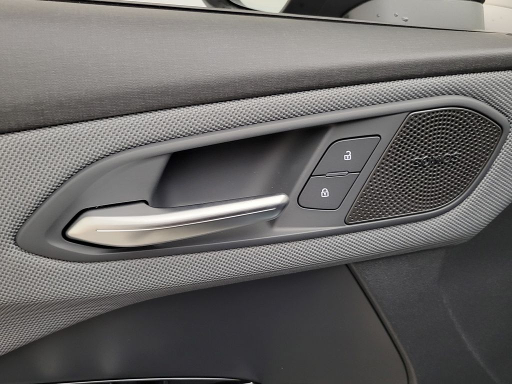 Thumbnail: 2026 Audi Q3 - 32