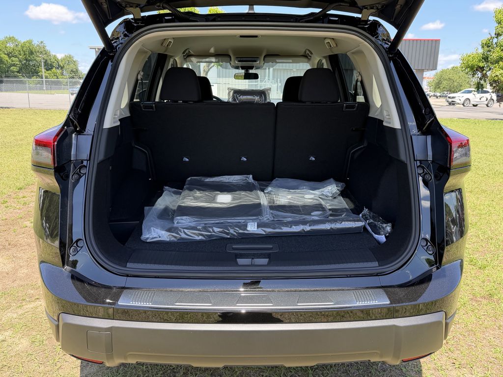 New 2026 Nissan Rogue SUV