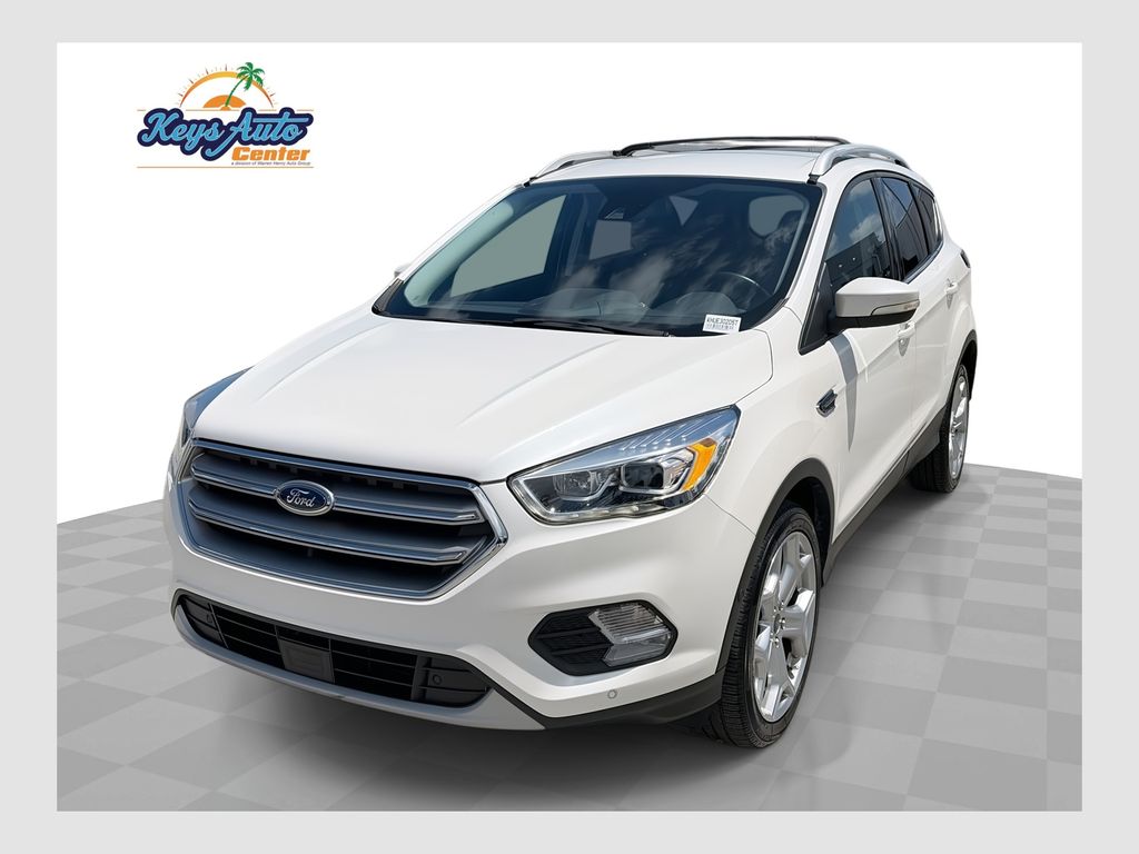 White Platinum Clearcoat Metallic 2017 Ford Escape SUV / Crossover All-Wheel Drive 6-Speed Automatic