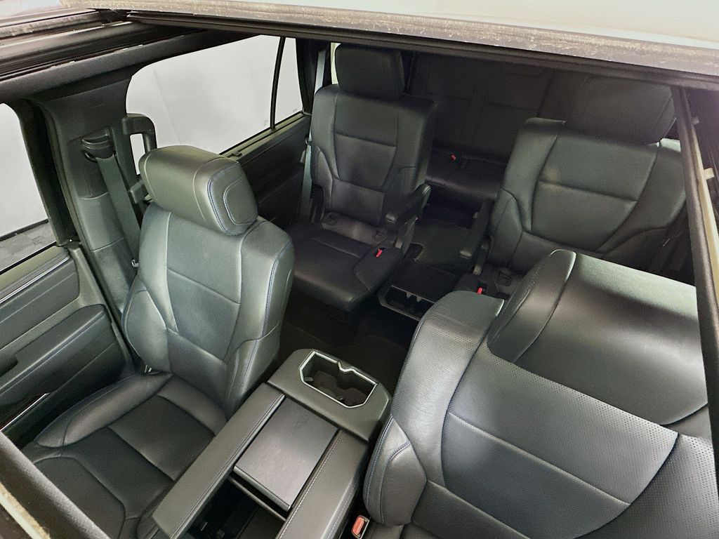 Thumbnail: 2024 Toyota Sequoia - 22