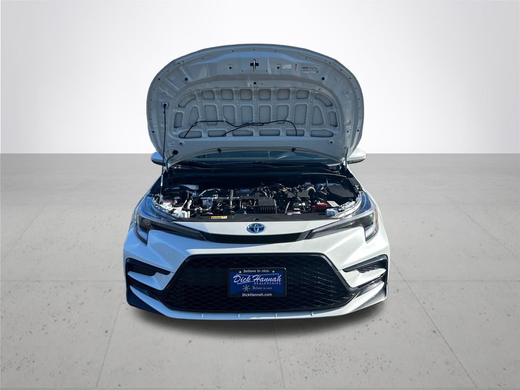2024 Toyota Corolla Hybrid SE