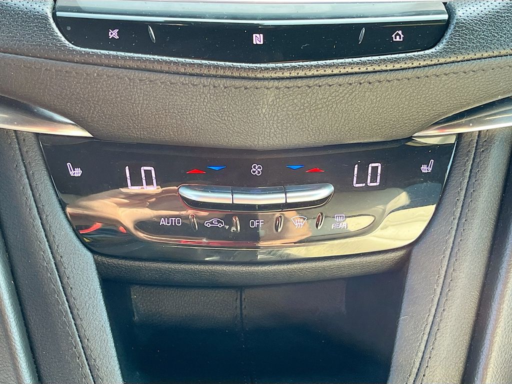 2020 Cadillac XT5 Sport - Photo 16