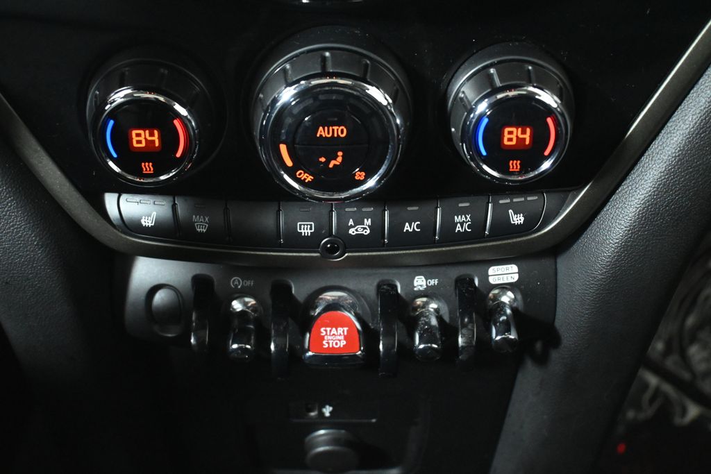 Thumbnail: 2022 MINI Cooper Countryman - 22