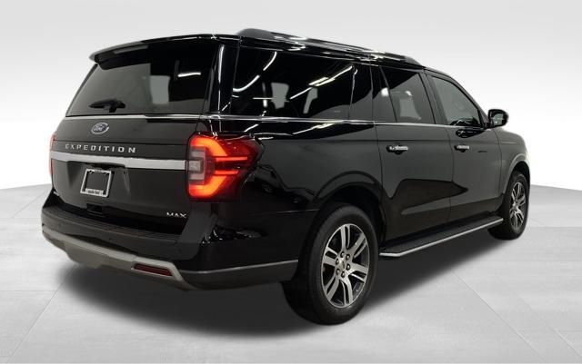 2023 Ford Expedition MAX Limited photo 4