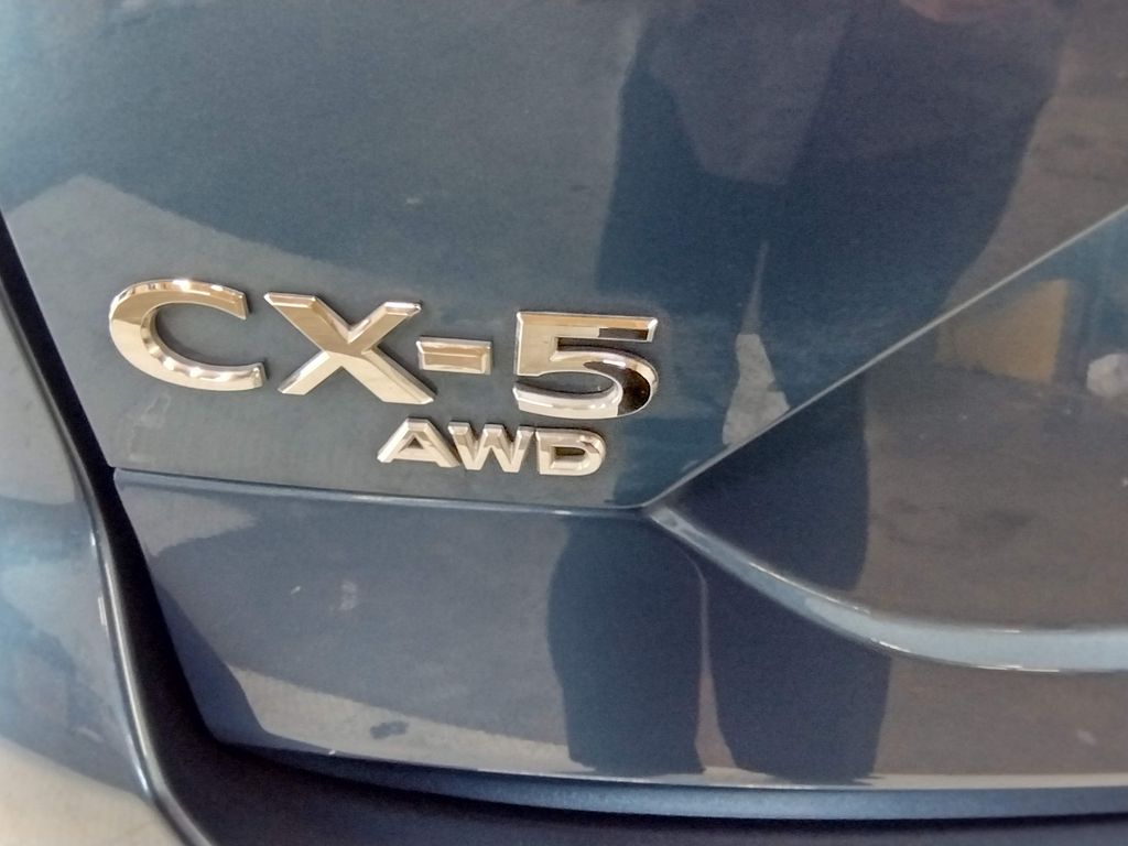 2021 Mazda CX-5 Sport