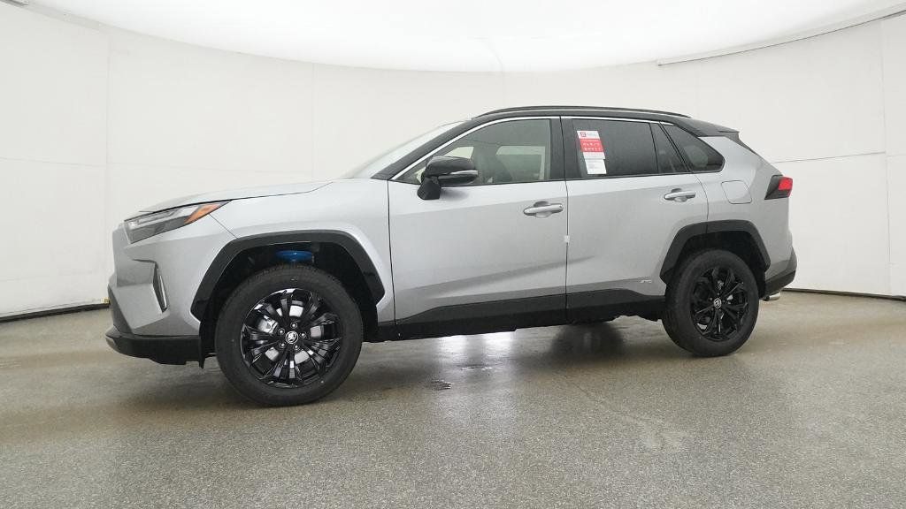 Thumbnail: 2025 Toyota RAV4 - 10