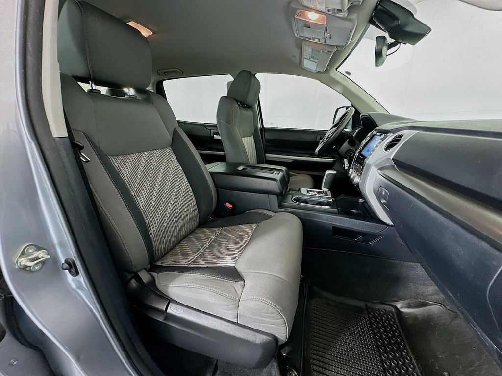 Thumbnail: 2020 Toyota Tundra - 27