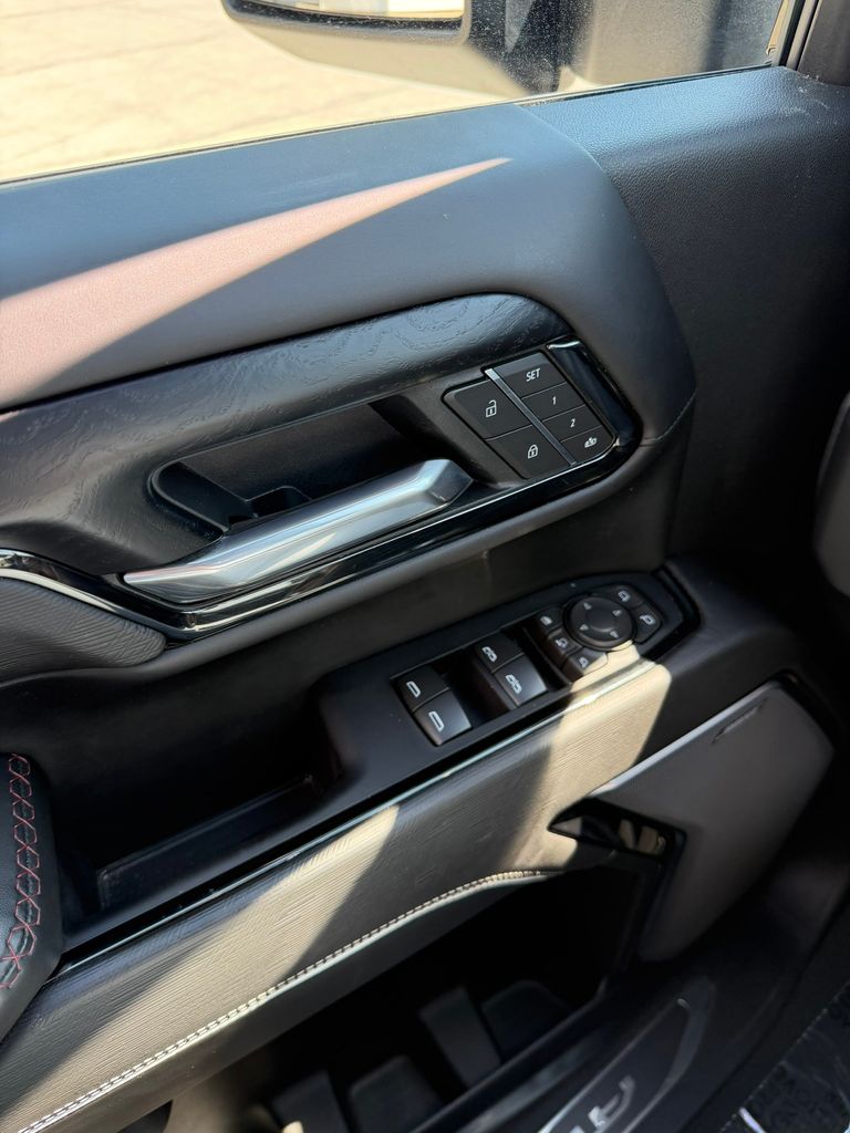 Used 2025 GMC Sierra 2500HD Truck