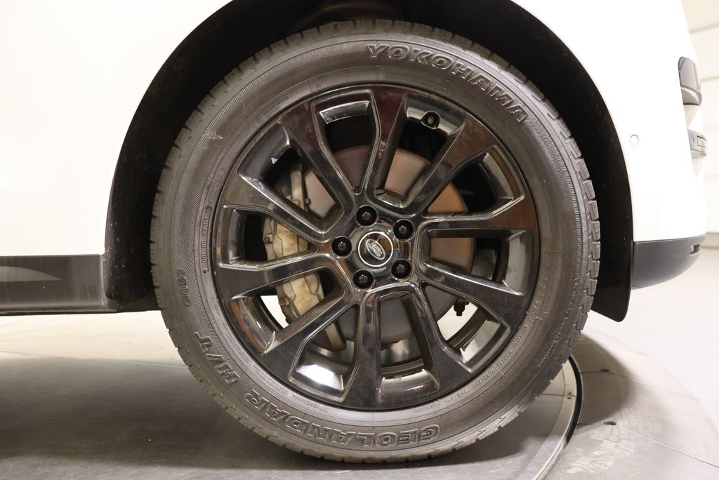 Thumbnail: 2023 Land Rover Range Rover Sport - 12