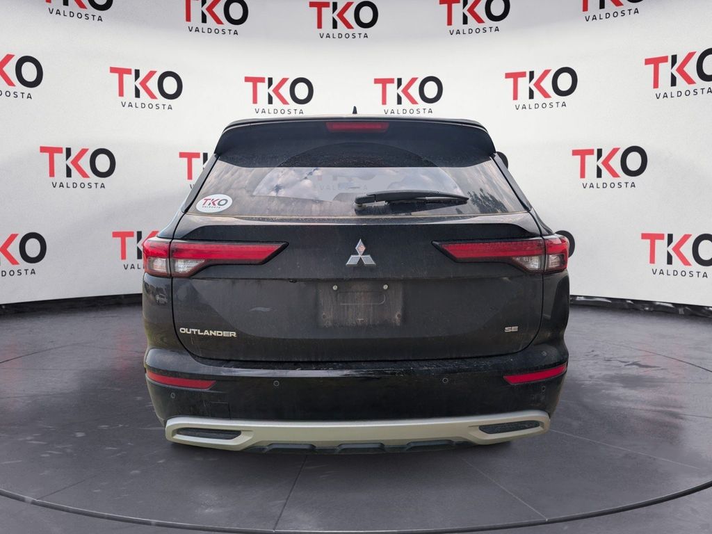 Used 2024 Mitsubishi Outlander SUV