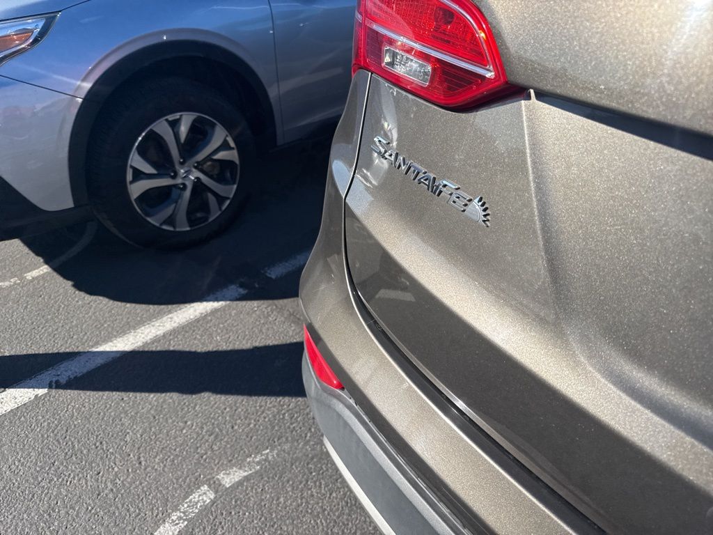 Thumbnail: 2014 Hyundai Santa Fe - 5