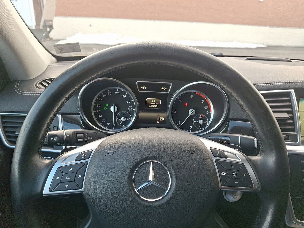 Thumbnail: 2016 Mercedes-Benz GL-Class - 21