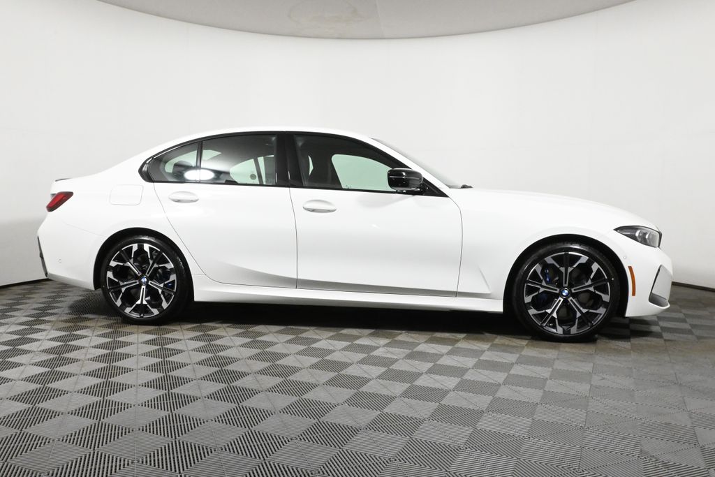 2025 BMW 3 Series 330i xDrive 8