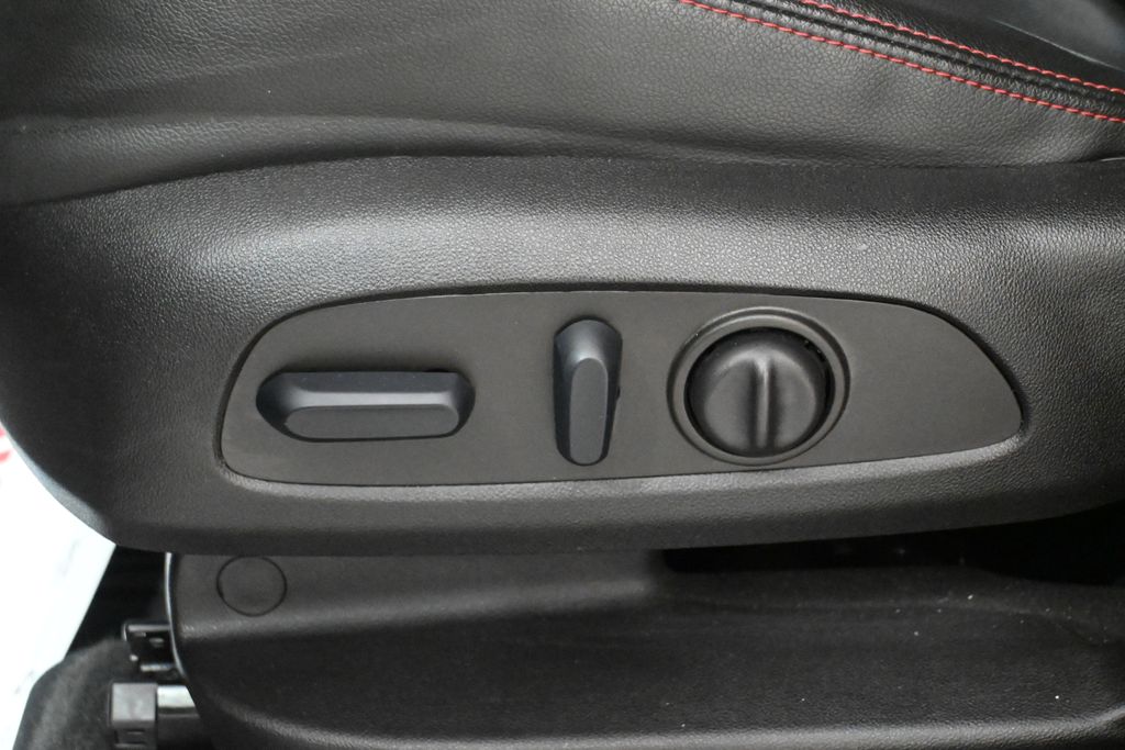 Thumbnail: 2022 Chevrolet Equinox - 32