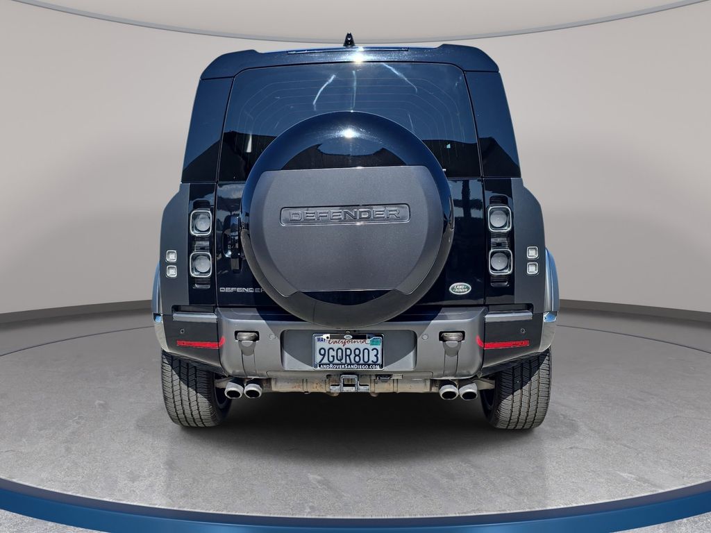 Certified Used 2023  Land Rover Carpathian Edition image 6