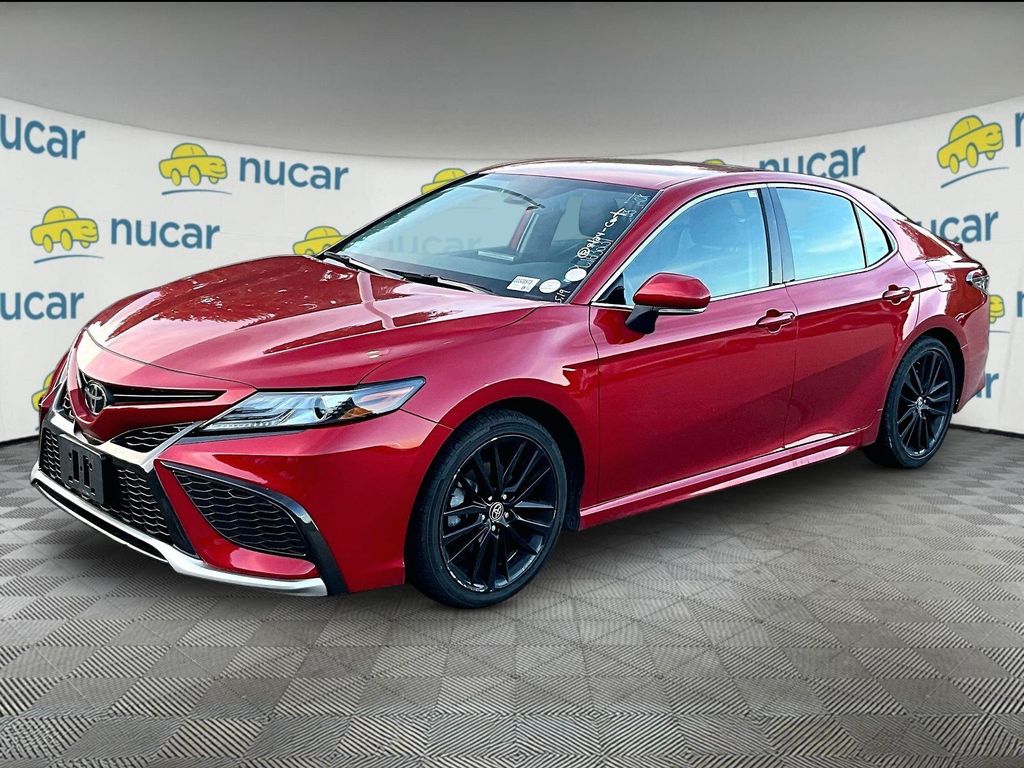 2023 Toyota Camry — photo 3