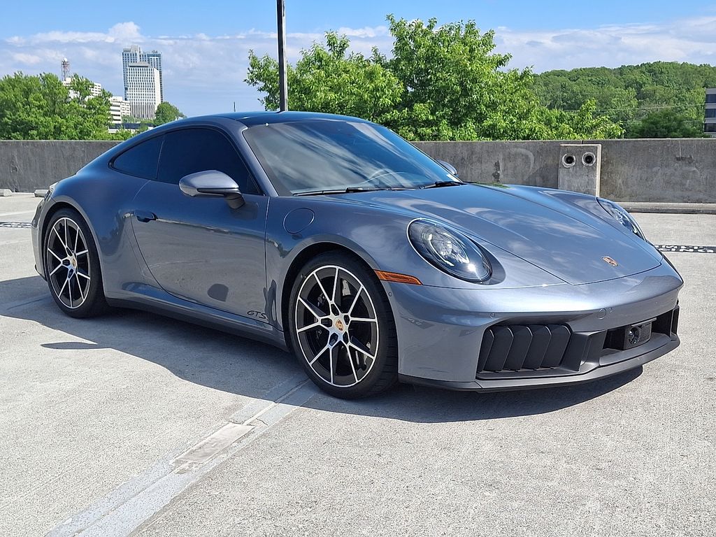 Thumbnail: 2026 Porsche 911 - 7