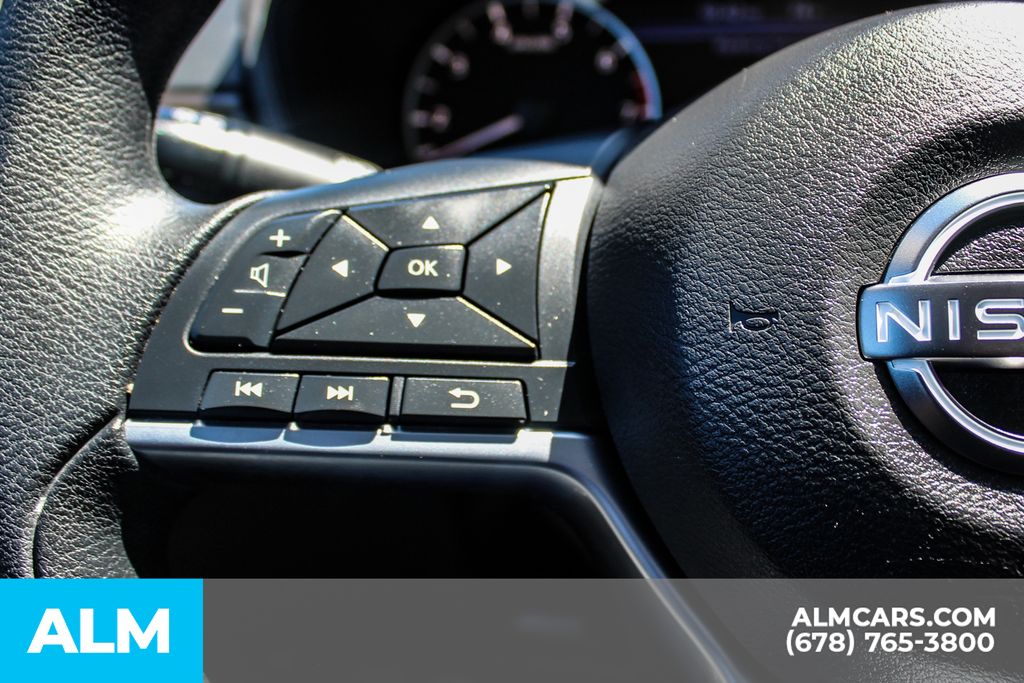 Used 2025 Gray Nissan 2.5 SV image 21