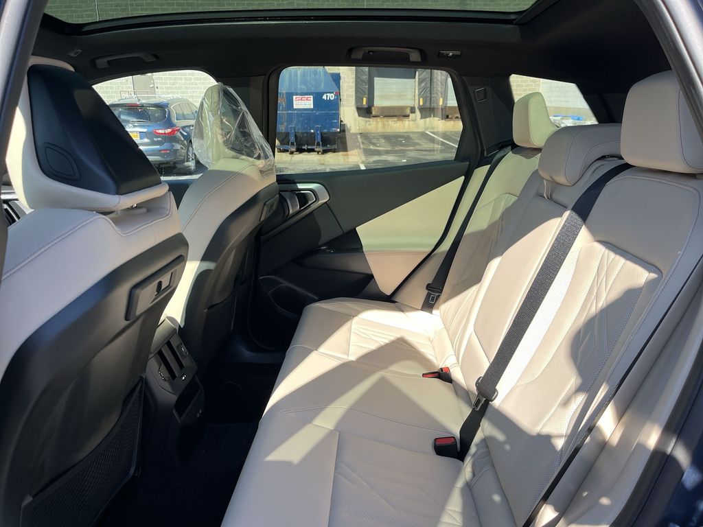 Thumbnail: 2026 BMW X3 - 23