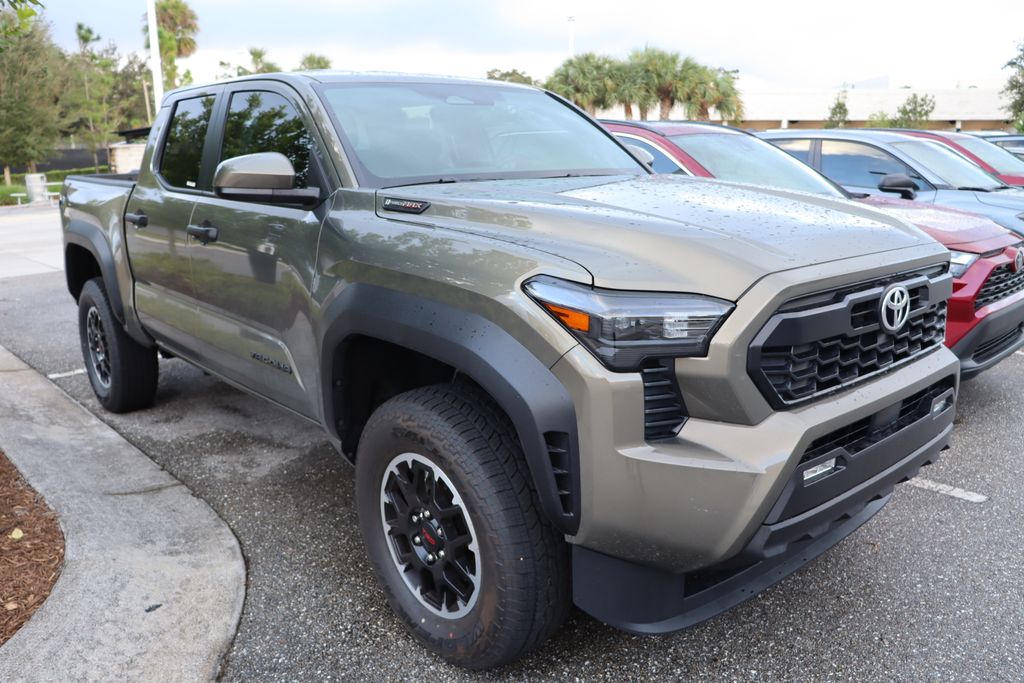 2024 Toyota Tacoma TRD Off-Road 6