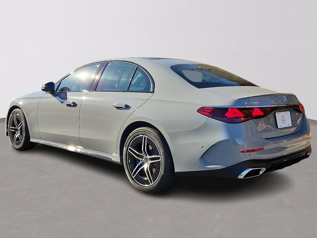 Thumbnail: 2026 Mercedes-Benz E-Class - 4