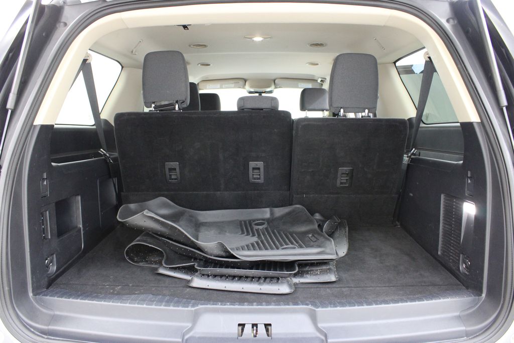 used 2022 Ford Expedition Max car, priced at $33,999