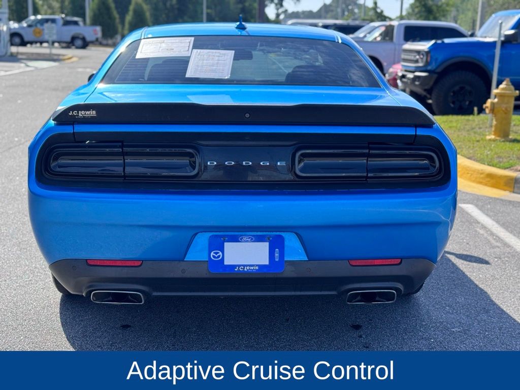 2016 Dodge Challenger 392 Hemi Scat Pack Shaker