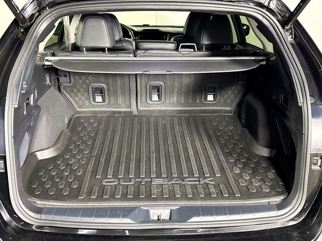 2024 Subaru Outback Touring XT