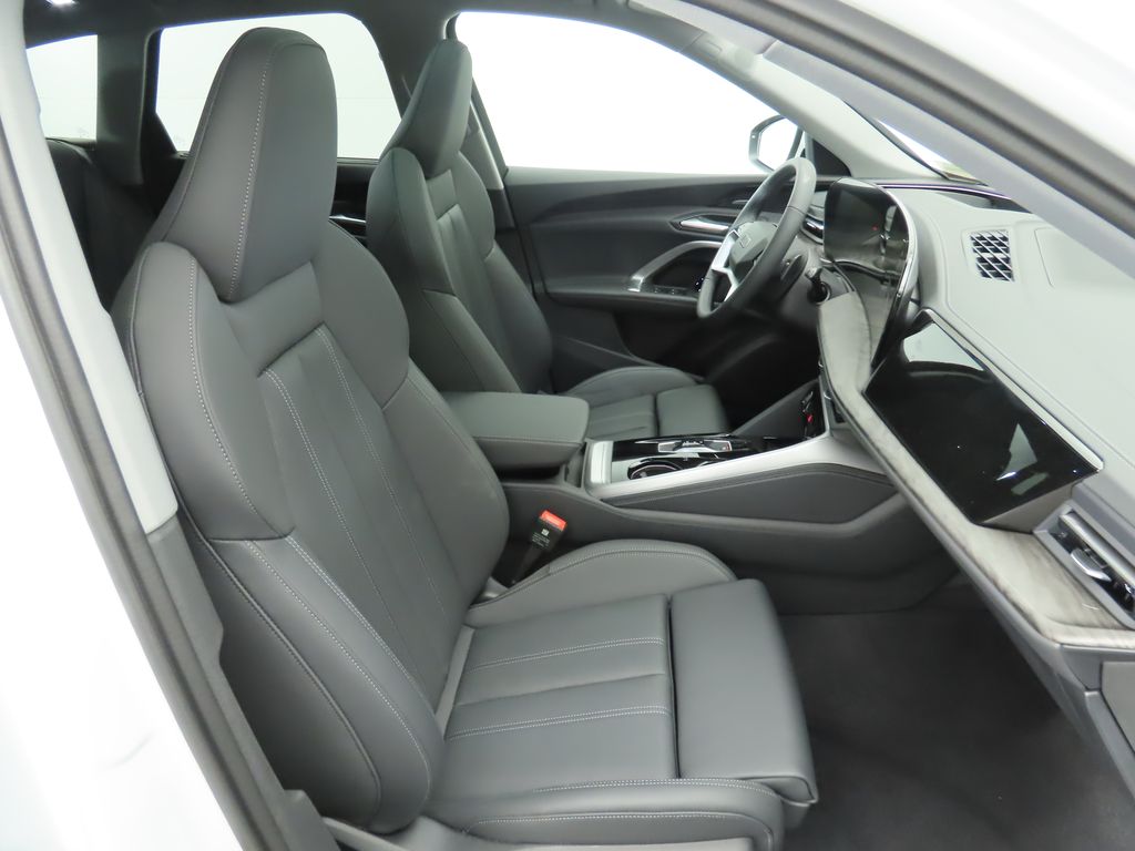 2025 Audi Q5 Premium 22