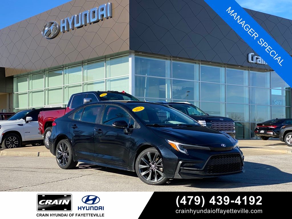 Midnight Black 2024 Toyota Corolla SE FWD Sedan Front-Wheel Drive Continuously Variable Transmission