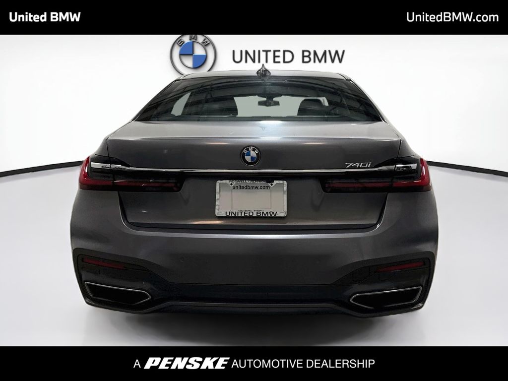 Thumbnail: 2021 BMW 7 Series - 6