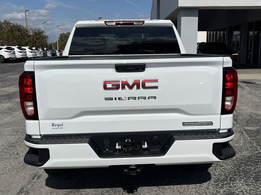 2025 GMC Sierra 1500 Elevation 3