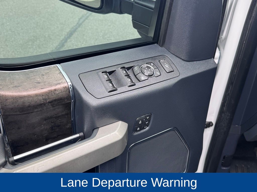 2022 Ford F-350 Lariat