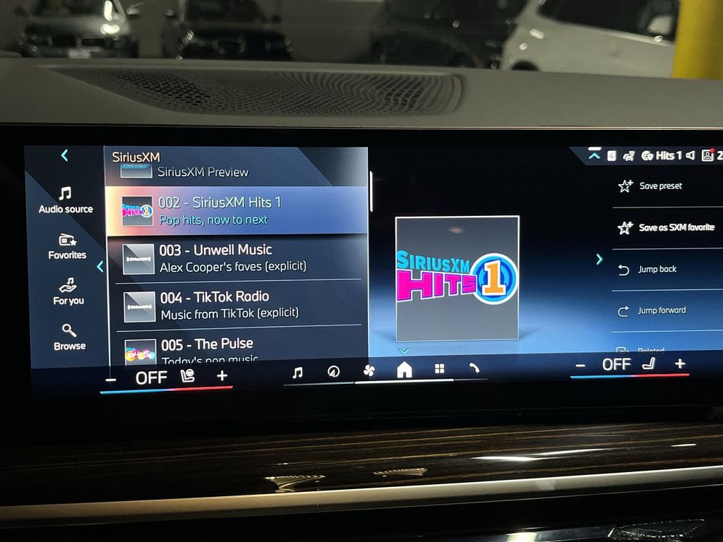 Thumbnail: 2026 BMW X7 - 16