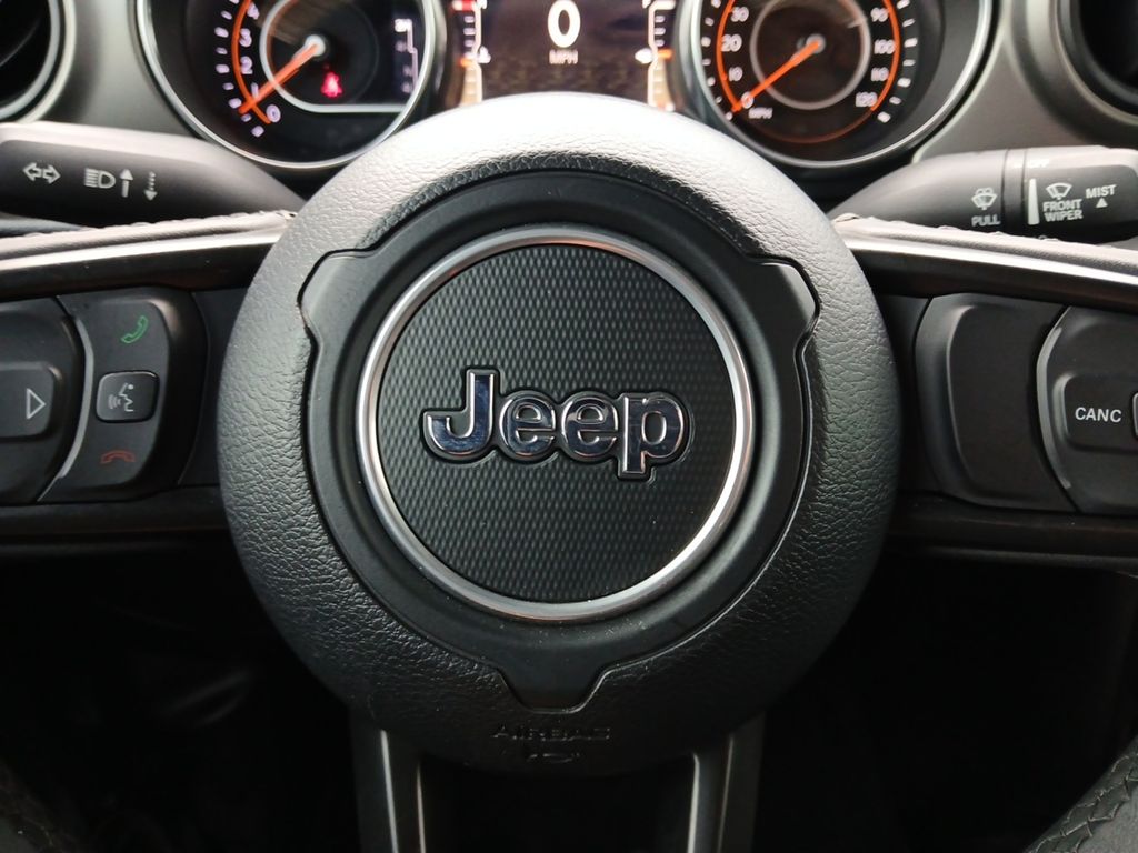 Used Car 2023 Jeep Gladiator  Willys For Sale Under $35,000 In Austin, Texas