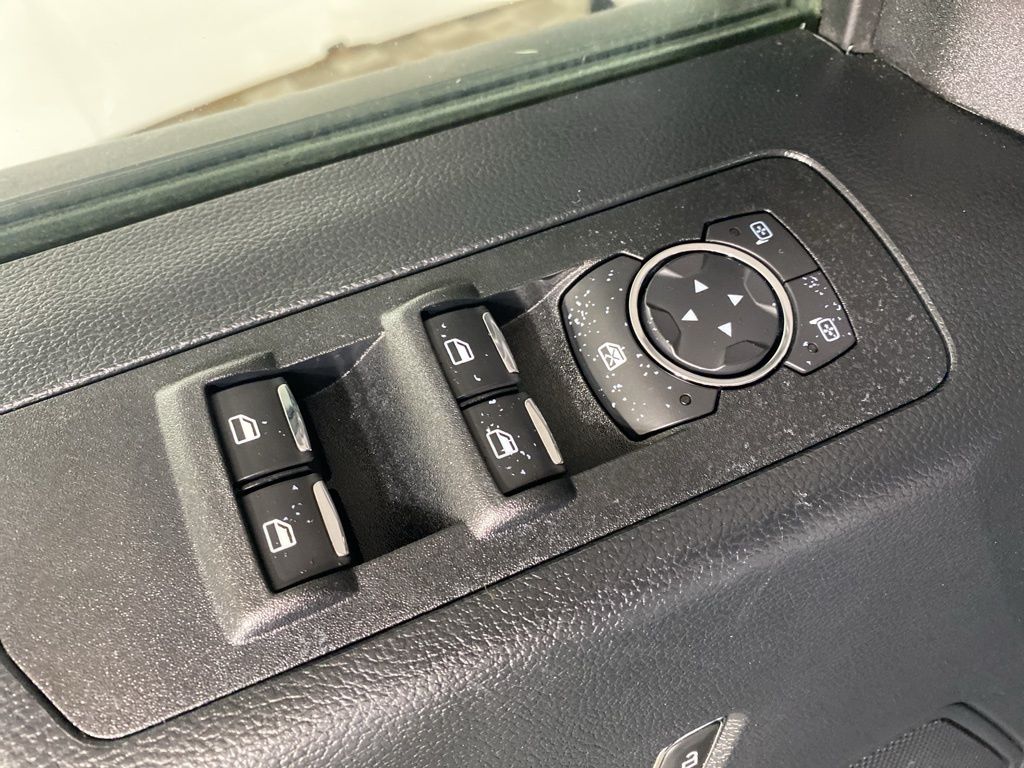 Used 2019 Black Ford XLT image 25