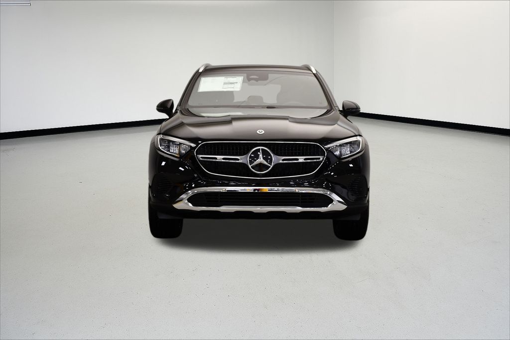 Thumbnail: 2025 Mercedes-Benz GLC - 8