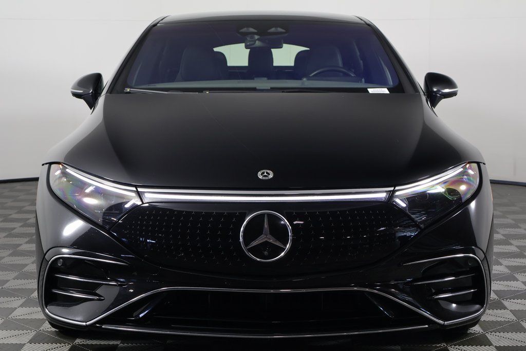 Thumbnail: 2022 Mercedes-Benz EQS - 2