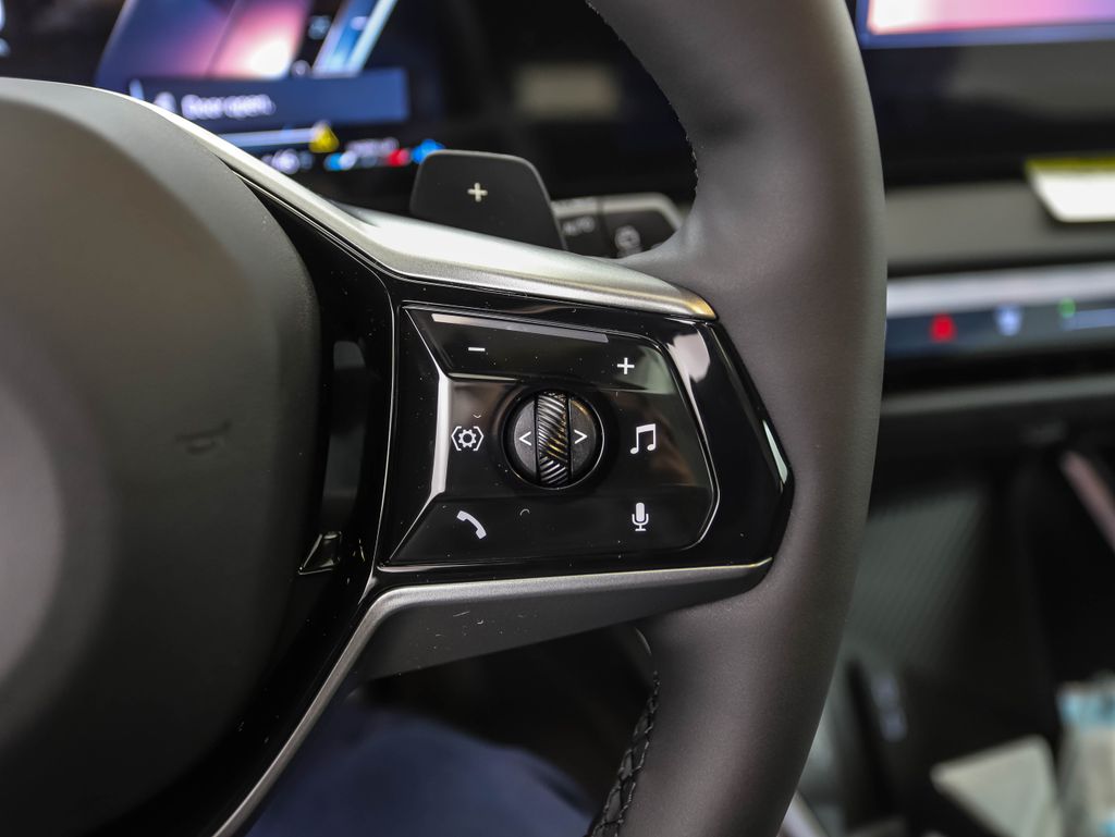 Thumbnail: 2026 BMW X3 - 13